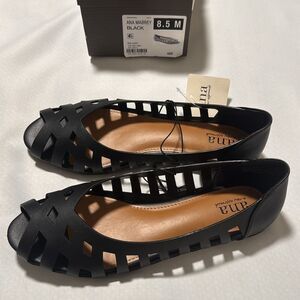 Black Flats Womens 8.5 ANA